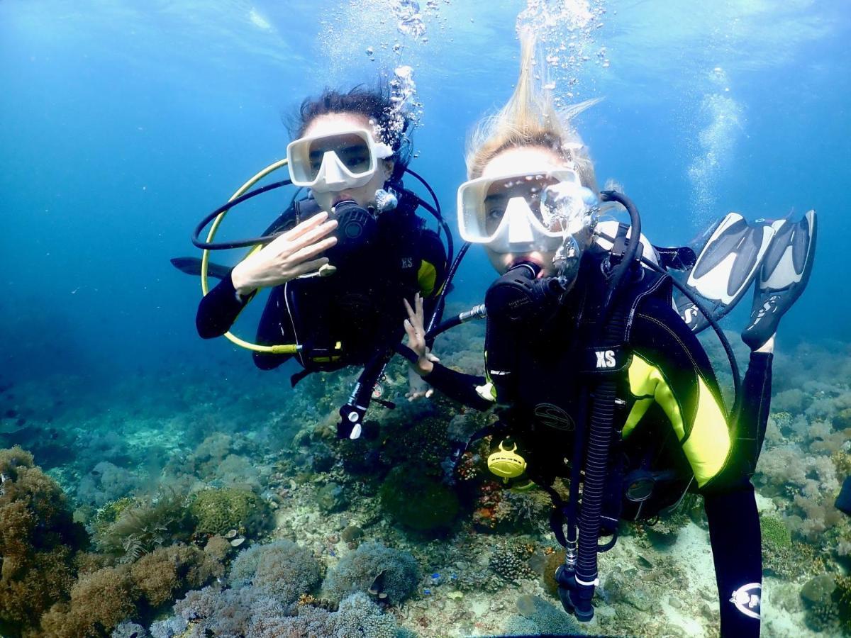 ホテル Pamanilao And Padoy'S Dive Camp バタンガス エクステリア 写真